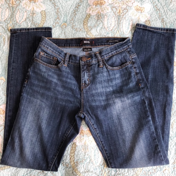 BDG Denim - UrbanOutfitters BDG MidRise Slim Straight Leg Jean